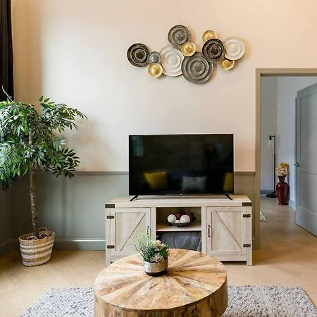 Gorgeous Condo In The Heart Of Dt Birmingham! Extérieur photo