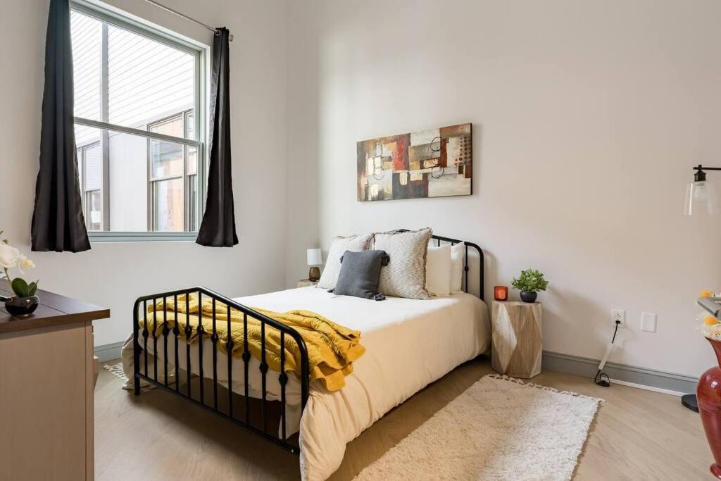 Gorgeous Condo In The Heart Of Dt Birmingham! Extérieur photo